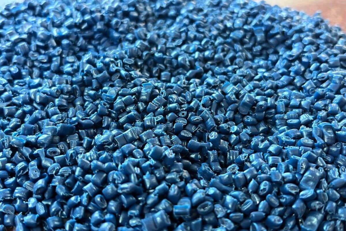 HDPE Plastic Granules Manufacturer